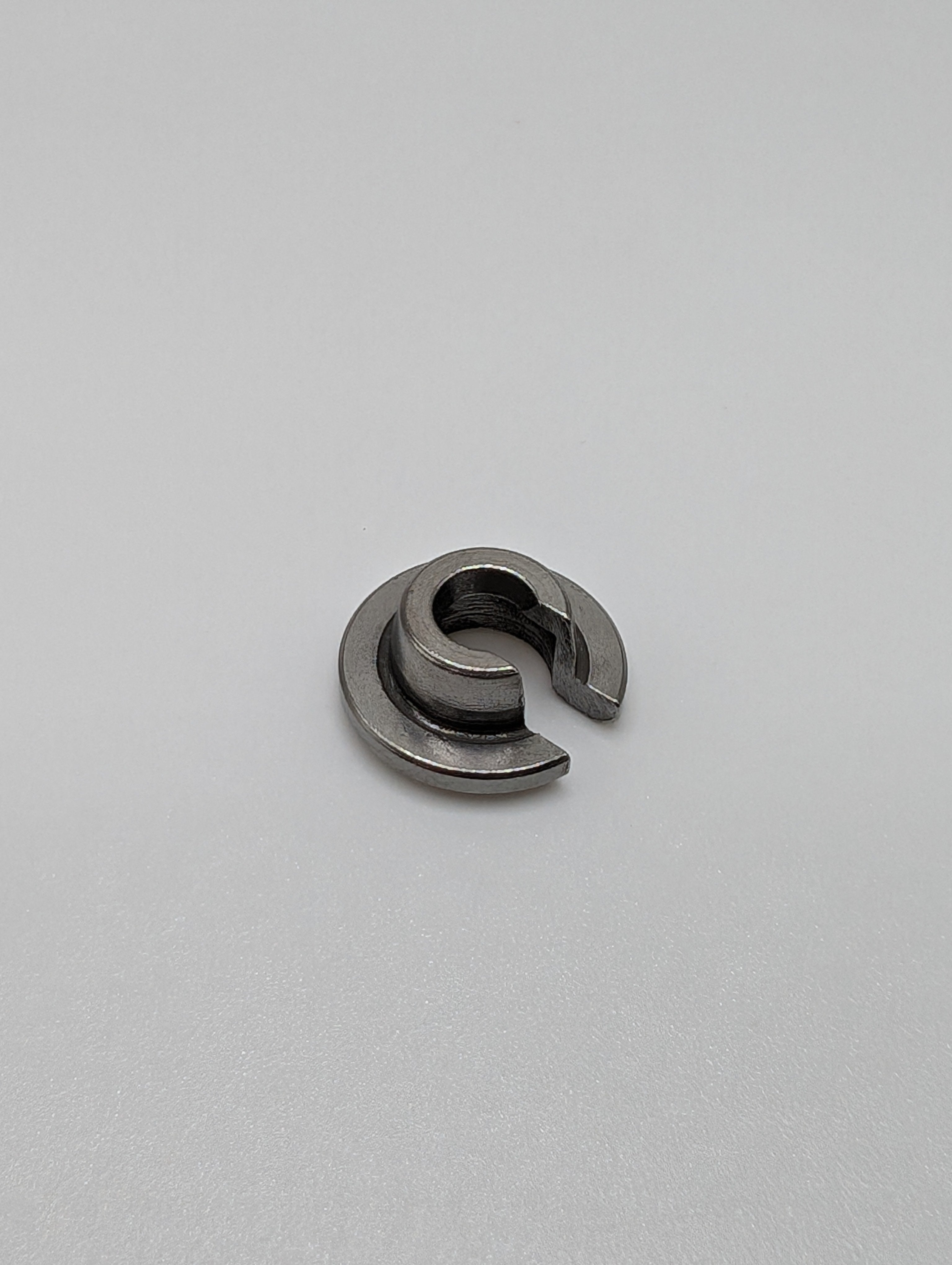 6.0 Powerstroke Injector Plunger Spring Retainer